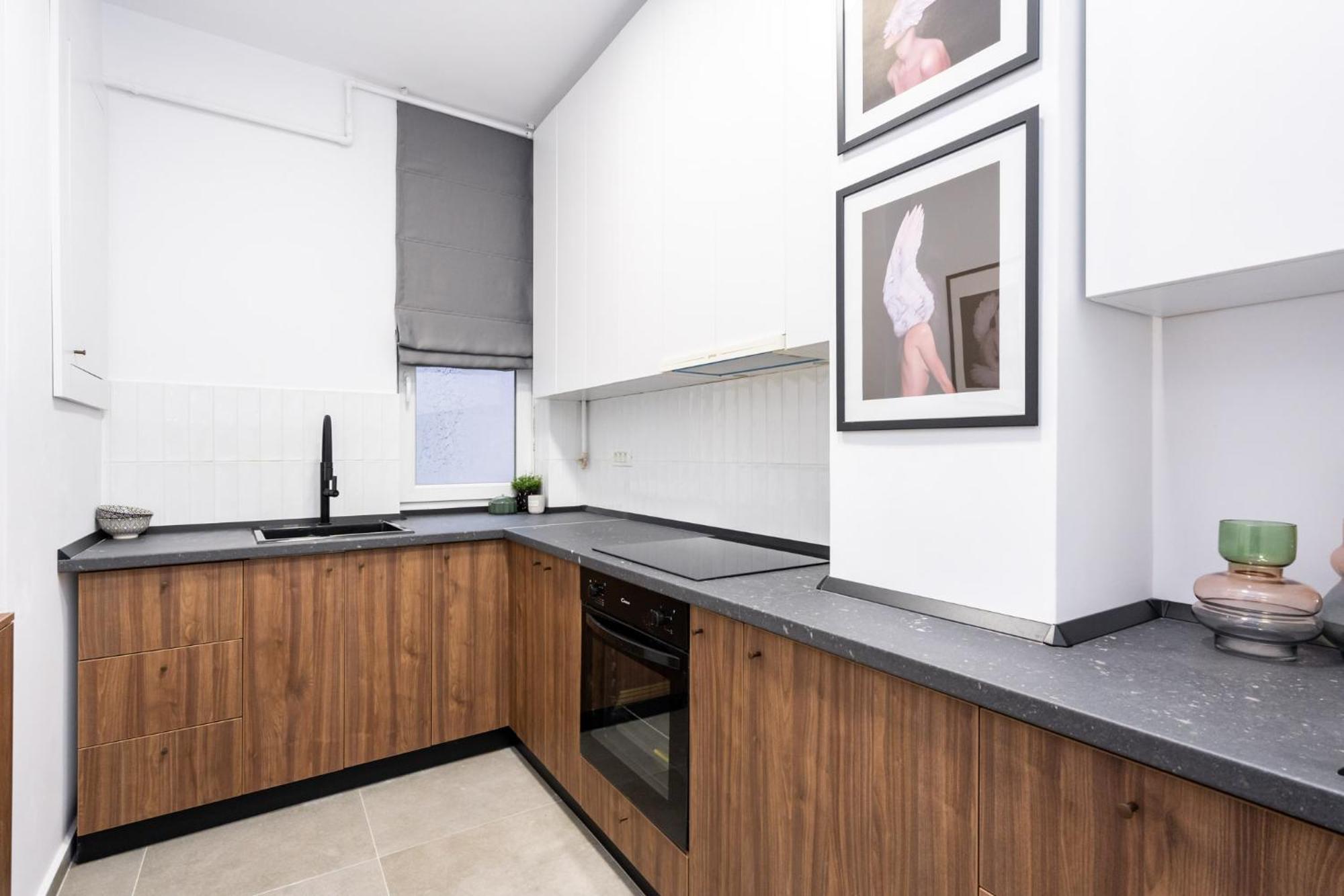 The Nest - Center - Old - 2 Bedrooms Bucharest